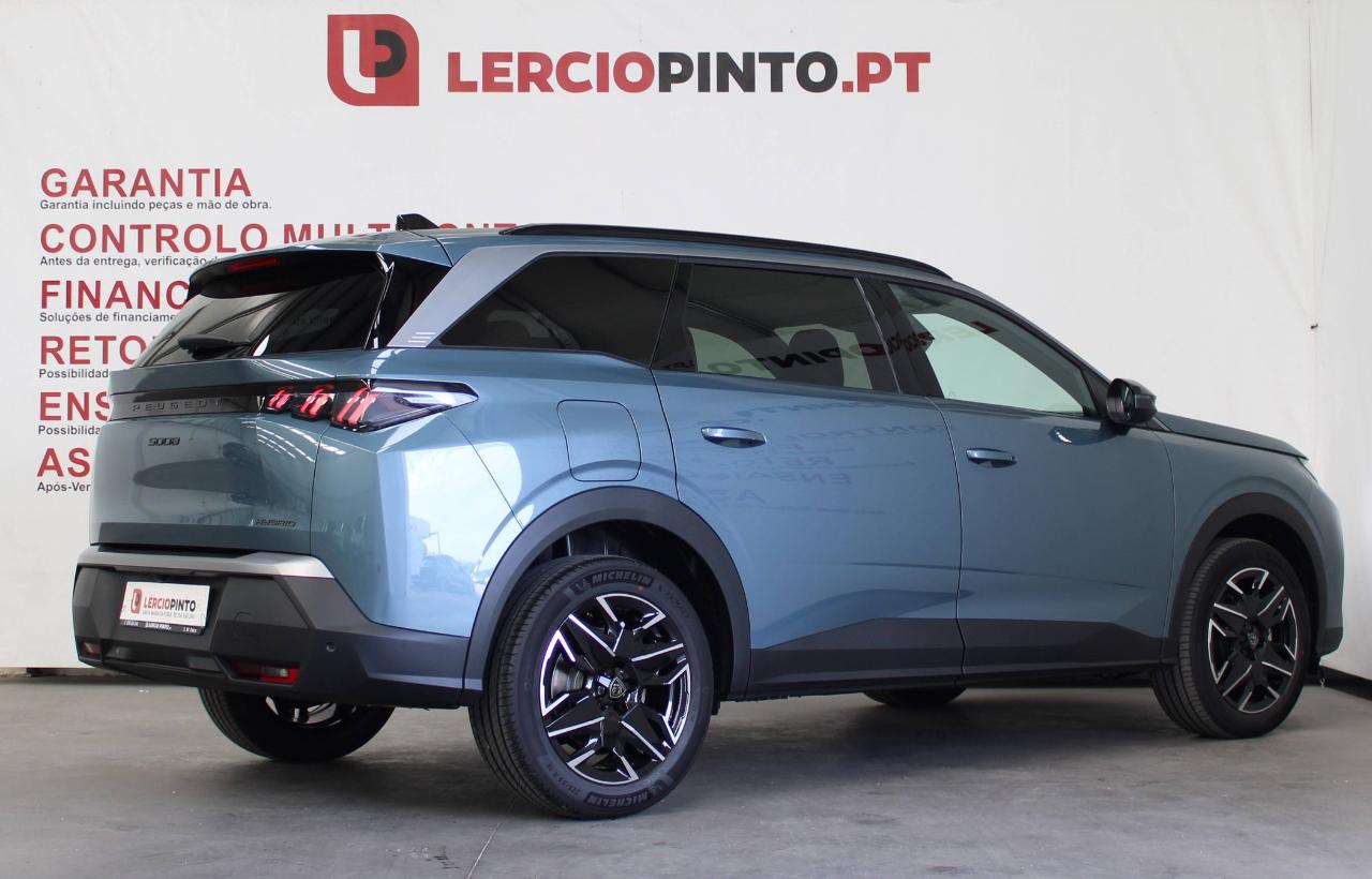 peugeot 5008 1.2 hybrid gt e-dcs6 — photo 5