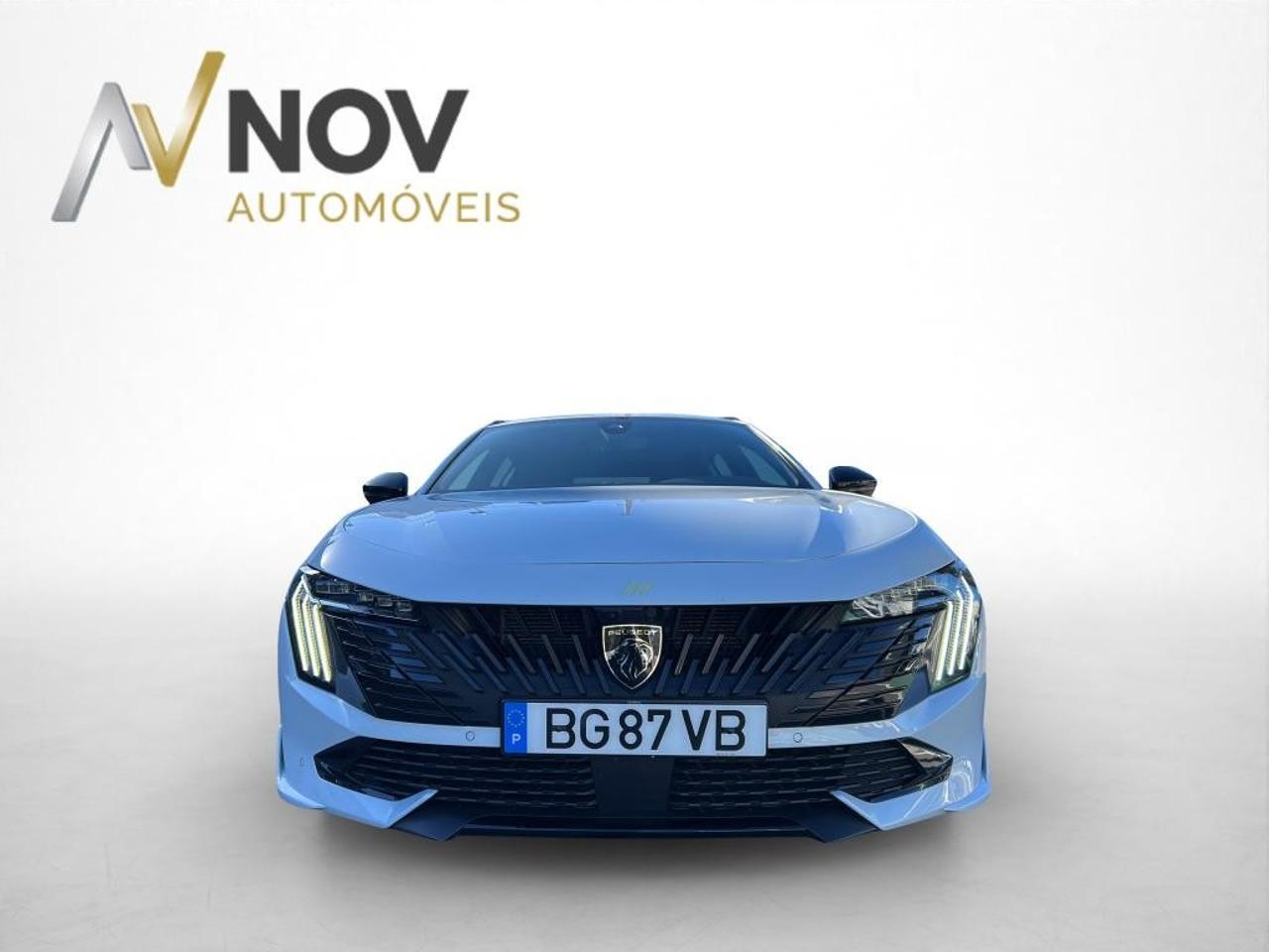 Peugeot 508 SW PSE Plug-in hybrid 4 360CV EAT8 — photo 2