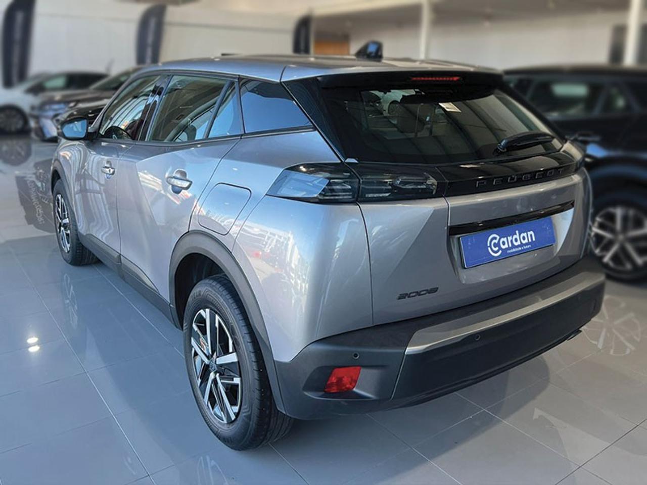 peugeot 2008 e-2008 54 kwh active — photo 4