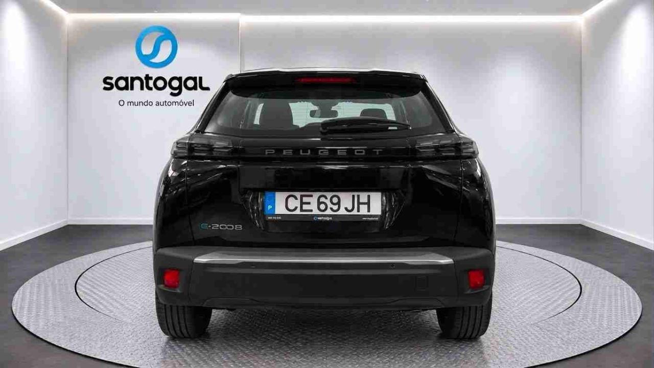 peugeot 2008 e-2008 54 kwh style — photo 3