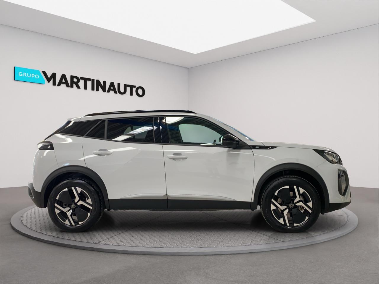 peugeot 2008 e-2008 54 kwh allure — photo 4