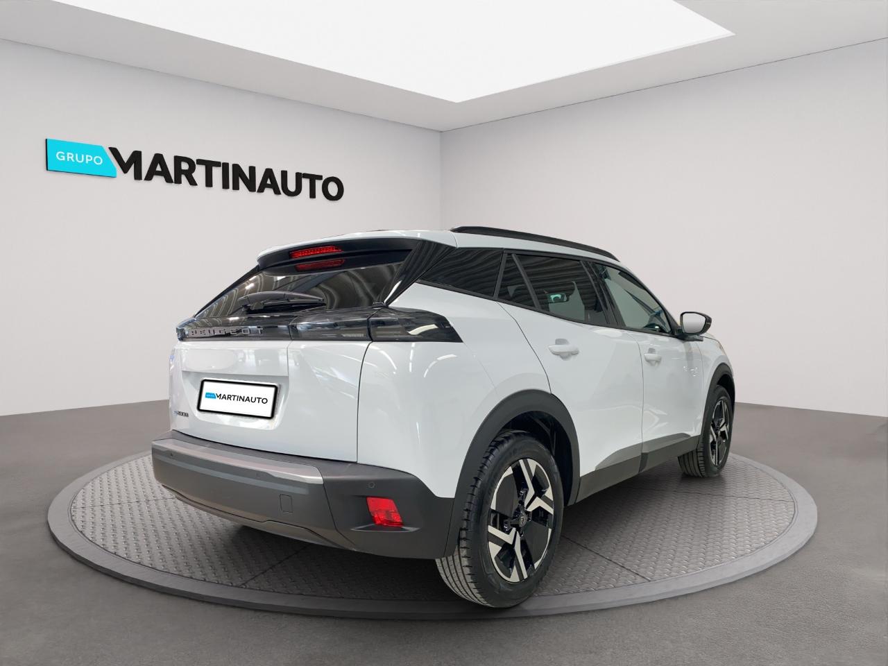 peugeot 2008 e-2008 54 kwh allure — photo 5