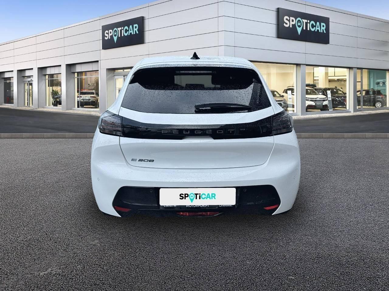peugeot 208 e-208 51 kwh allure — photo 5