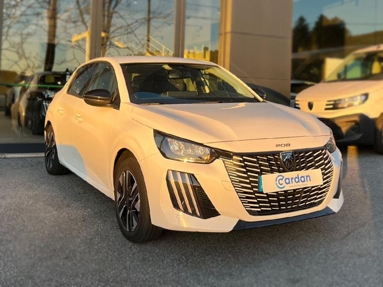 peugeot 208 e-208 51 kwh allure — photo 3