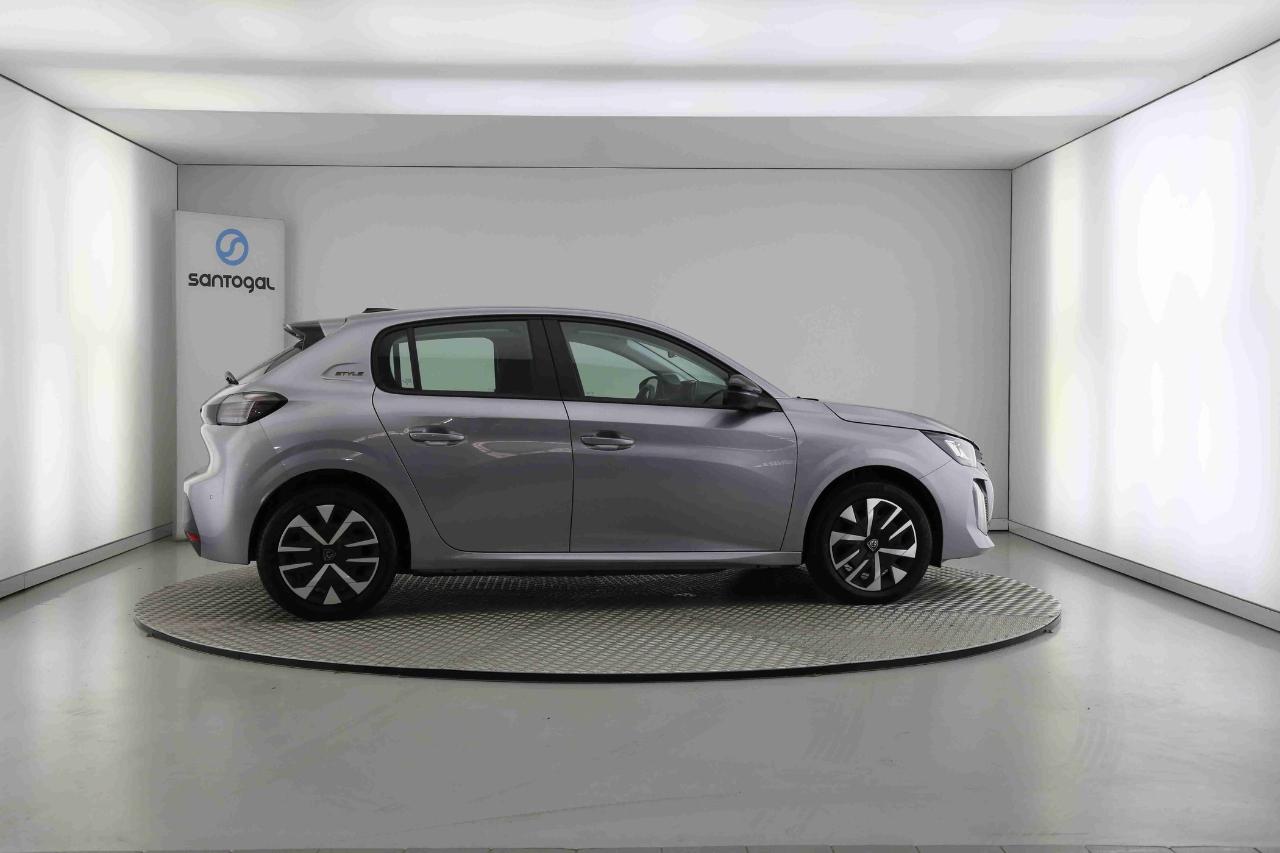 Peugeot 208 e-208 50 kWh Style — photo 3