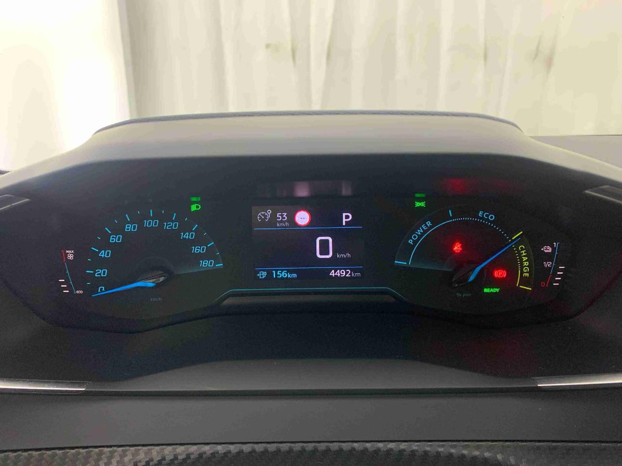 peugeot 208 e-208 50 kwh style — photo 2