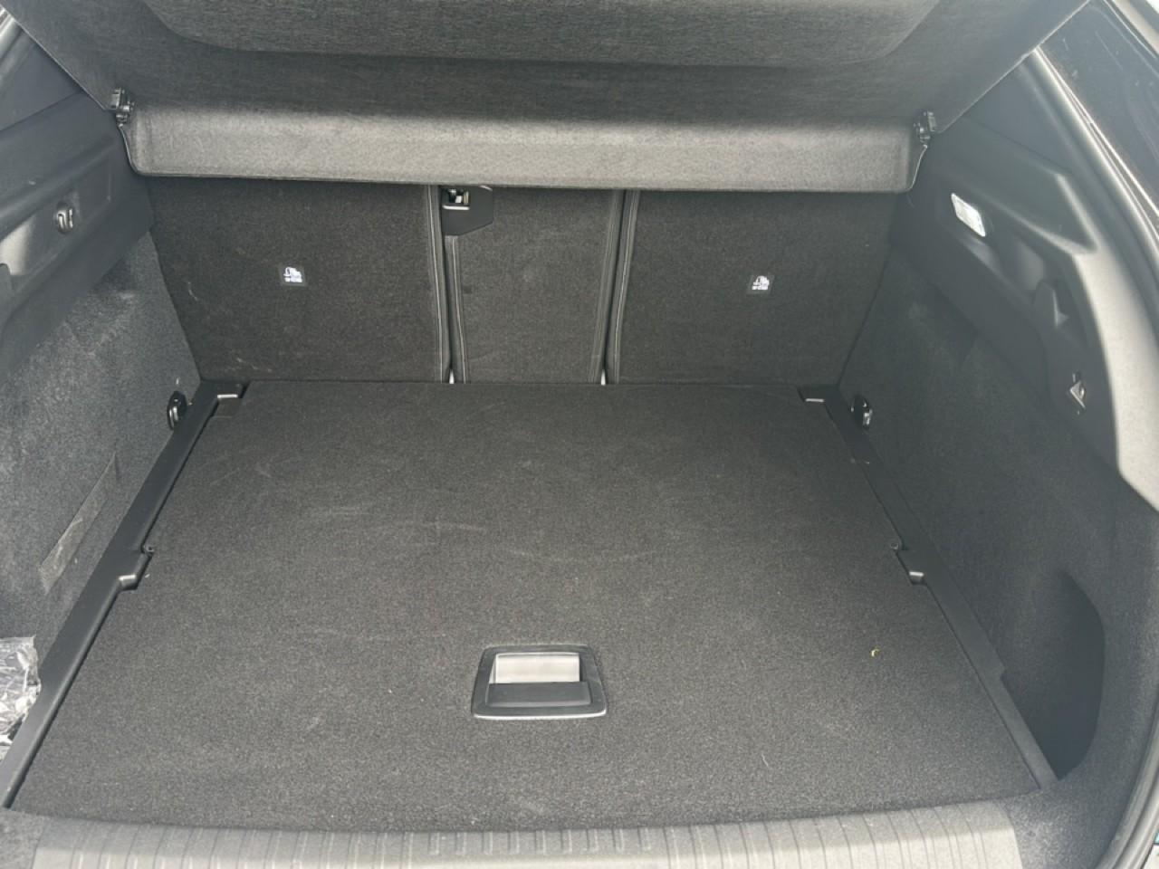 peugeot 3008 e-3008 73 kwh dual motor launch edition — photo 5