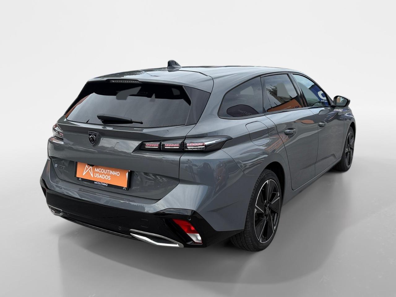 Peugeot 308 e-308 54 kWh Allure — photo 5