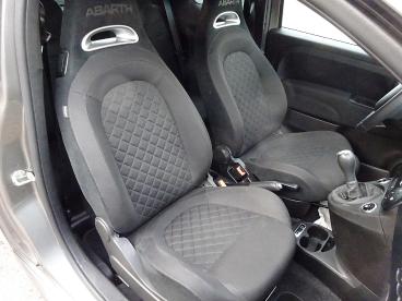 ABARTH-500-254245_4.JPG 