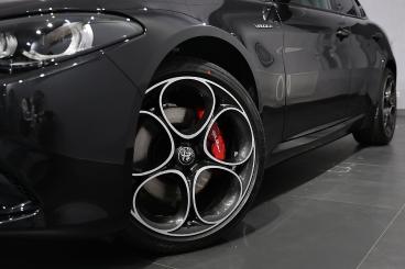 ALFA-ROMEO-GIULIA-262404_3.JPG 