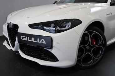 ALFA-ROMEO-GIULIA-264834_2.JPG 