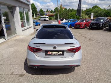ALFA-ROMEO-GIULIA-267923_4.JPG 