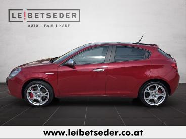 ALFA-ROMEO-GIULIETTA-256015_2.JPG 