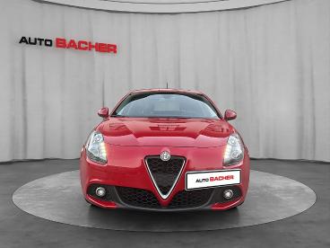 ALFA-ROMEO-GIULIETTA-260701_2.JPG 