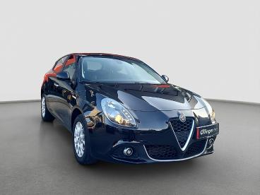 ALFA-ROMEO-GIULIETTA-263146_1.JPG 