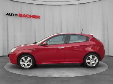 ALFA-ROMEO-GIULIETTA-263995_3.JPG 