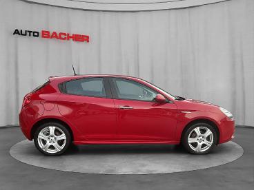 ALFA-ROMEO-GIULIETTA-263995_5.JPG 