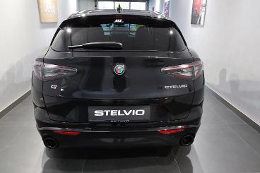 ALFA-ROMEO-STELVIO-256563_3.JPG 