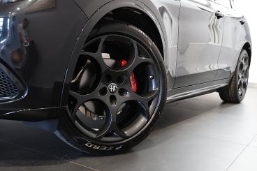ALFA-ROMEO-STELVIO-275682_3.JPG 