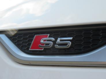 AUDI-A5-263421_3.JPG 