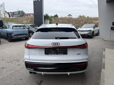 AUDI-Q5-276453_4.JPG 