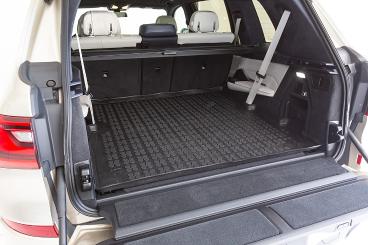 BMW-X7-273783_4.JPG 