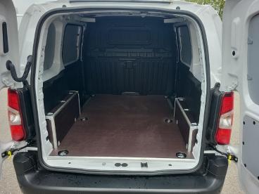 CITROEN-BERLINGO-259170_5.JPG 