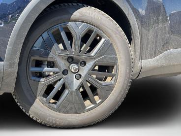 CITROEN-C4-265669_2.JPG 
