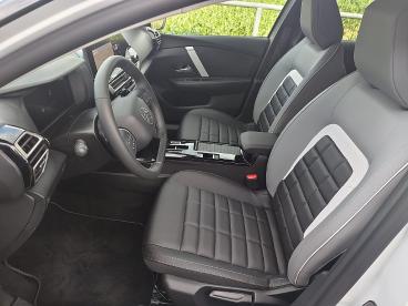 CITROEN-C4-271902_3.JPG 