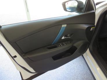 CITROEN-C4-X-233342_5.JPG 