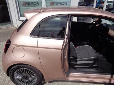FIAT-500-E-269445_4.JPG 