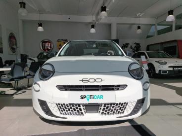 FIAT-600-248949_2.JPG 