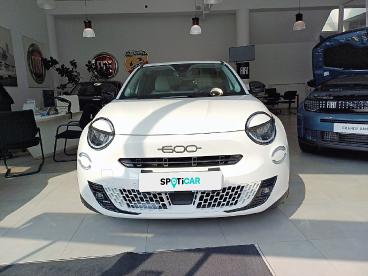 FIAT-600-273664_2.JPG 