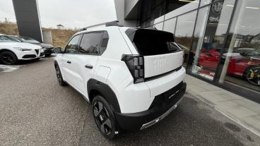 FIAT-GRANDE-PANDA-260675_3.JPG 