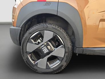 FIAT-GRANDE-PANDA-260874_5.JPG 