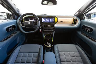 FIAT-GRANDE-PANDA-277855_5.JPG 