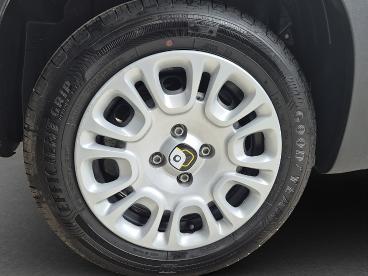 FIAT-PANDA-267693_5.JPG 