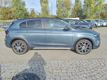 FIAT-TIPO-245303_4.JPG 