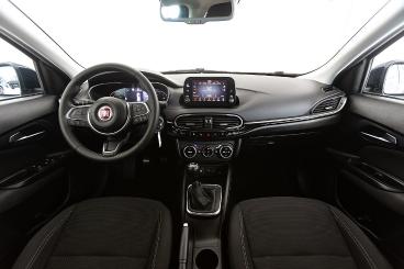 FIAT-TIPO-252030_5.JPG 