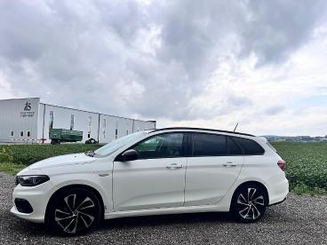 FIAT-TIPO-273333_3.JPG 