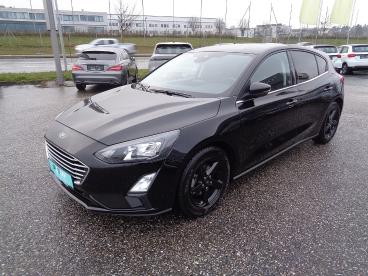 FORD-FOCUS-262060_2.JPG 