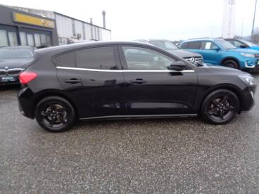 FORD-FOCUS-262060_5.JPG 