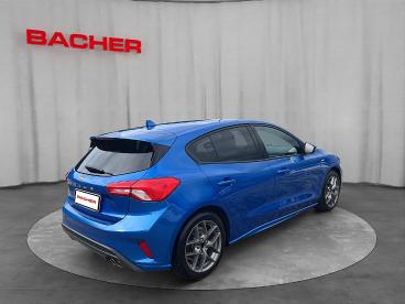 FORD-FOCUS-275300_5.JPG 