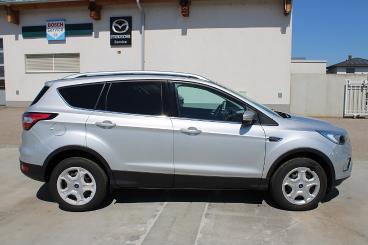 FORD-KUGA-267144_4.JPG 