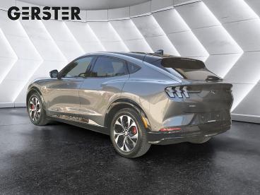 FORD-MUSTANG-261541_4.JPG 