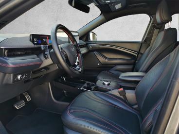 FORD-MUSTANG-261541_5.JPG 