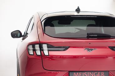 FORD-MUSTANG-263655_3.JPG 
