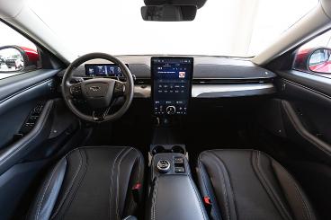 FORD-MUSTANG-263655_5.JPG 
