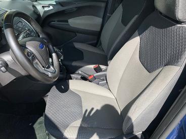 FORD-TOURNEO-COURIER-267444_4.JPG 