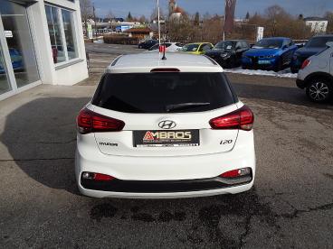 HYUNDAI-I20-260456_4.JPG 